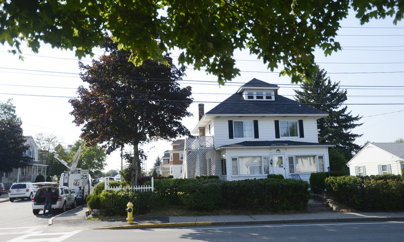 Police searched the apartment at 344 Elm St. in Biddeford where Timothy Courtois lives, and uncovered weapons including a machine gun, other guns and boxes of ammunition.