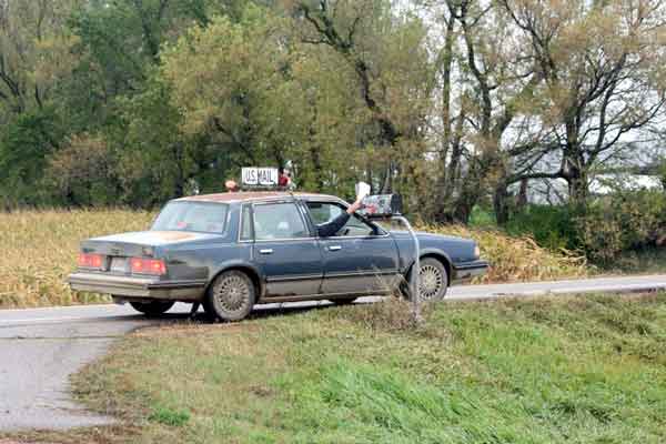 Rural mail delivery is the way many Mainers, including Mt. Vernon-based newspaper columnist George Smith, receive their bills, paychecks, and letters.