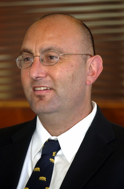 In this Oct. 10, 2006 file photo, Alameda Mayoral candidate Kenneth Kahn is interviewed in Alameda, Calif. Kahn, also known as Kenny the Clown, says he unwittingly received the stolen tablet from a friend who was later arrested for breaking into the Jobs residence in Palo Alto, the San Jose Mercury News reported Friday, Aug. 17, 2012. Kahn said he had the iPad for a few days before police came asking for the purloined tablet, which was returned to the Jobs family. The professional entertainer said he never examined the device's contents. Instead he downloaded the "Pink Panther" and other songs to play while entertaining kids and tourists during his clown routine. Kahn said had no idea where the 64GB iPad came from until his friend, 35-year-old Kariem McFarlin of Alameda, was arrested Aug. 2. (AP Photo/- The Contra Costa Times, Joanna Jhanda)