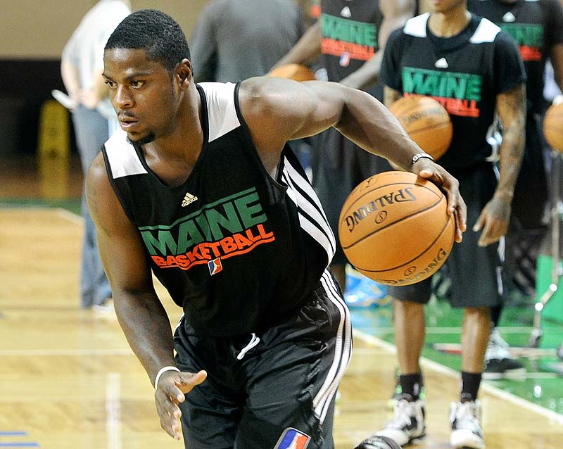 Raheem Singleton, a former UMaine guard, will open the season with the Maine Red Claws.