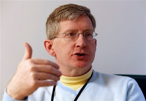 Dr. John Buccheit, director of neonatology at East Tennessee Children's Hospital in Knoxville, Tenn., talks about the hospital's program to treat drug-dependent infants. East Tennessee Children's Hospital