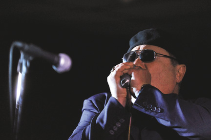 Baltimore, ID--4/16/12-- The Baltimore Blues Society At the Rosedale American Legion Hall on Seling Ave. Headling was Sugar Ray and the Bluetones, starring Sugar Ray Norciaon. The warm up act was Terry Hanck. Robert K. Hamilton [ ] -- baltimore-blue-society -- #5669