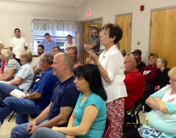 Marjorie Goodwin speaks at Tuesday's Clinton selectmen meeting.