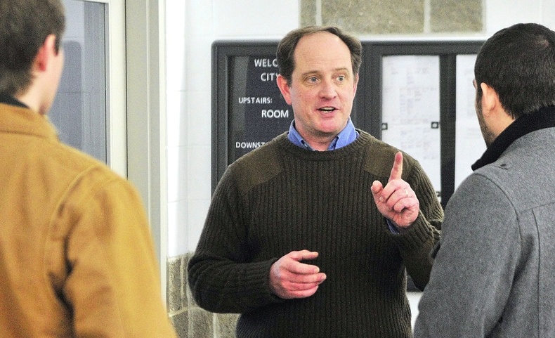 Mark Willis, Republican National Committeeman for Maine, and 11 others have quit the party.