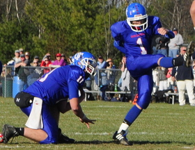 PRESSURE KICKER: Oak Hill High School place kicker Adam Merrill (1) has made a number of big kicks this postseason for the Raiders, who will play Bucksport for the Class D state title on Saturday at Fitzpatrick Stadium in Portland.