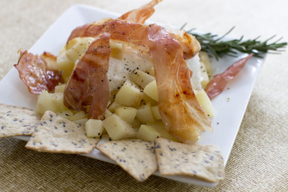 Prosciutto-pear ricotta dip.