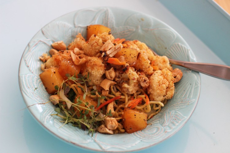 Sweet and sour cashew cauliflower