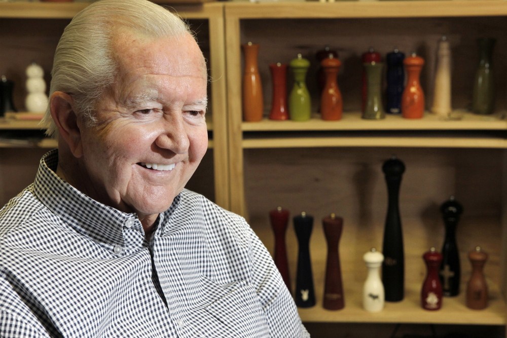 Everett ‘Vic’ Firth, owner of the Vic Firth factory in Newport that makes renowned drumsticks, has died.