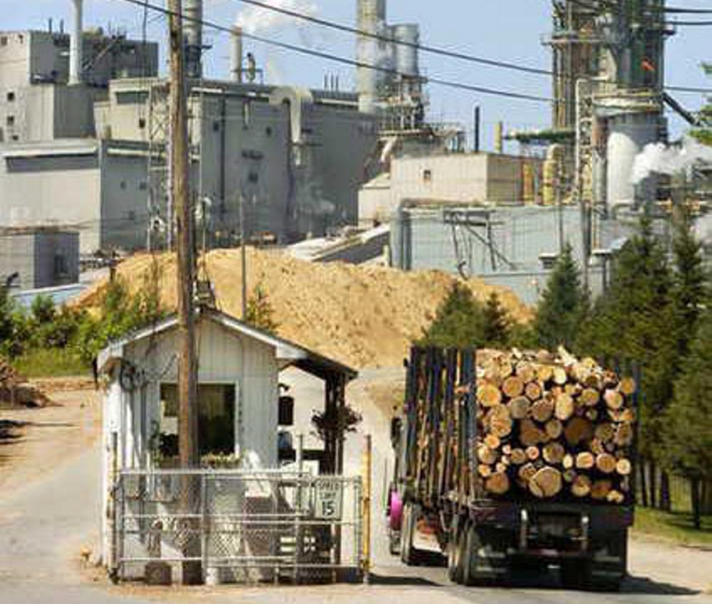 Portland Press Herald file photo
Jay selectmen approved a $1.50-per-$1,000 tax rate hike Tuesday on the heels of the news two weeks ago that Verso Corp. will lay off 300 workers at the Androscoggin Mill, seen here in 2014, the town’s largest taxpayer. Town officials say as the mill’s value goes down, it’s necessary to raise taxes to make up some of the difference.
