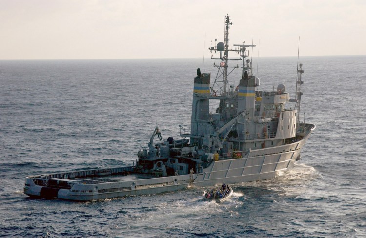 The Navy search and rescue vessel Apache is searching off the Bahamas for the cargo ship El Faro, which sank in Hurricane Joaquin this month with 33 crew members aboard.