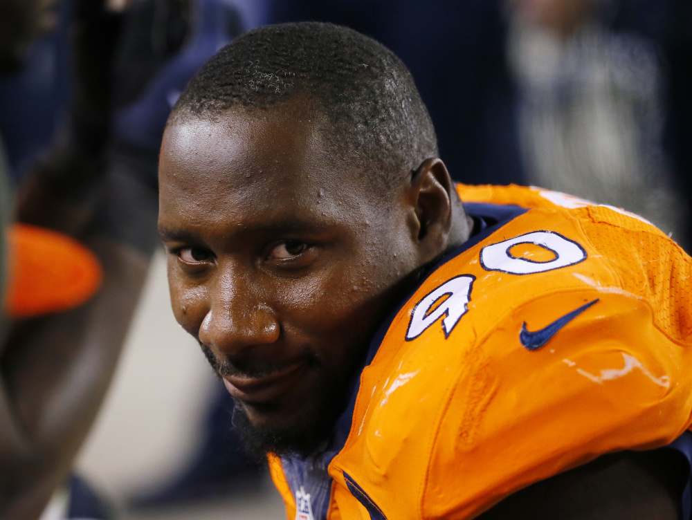 Antonio Smith: Broncos defensive end with 2  sacks