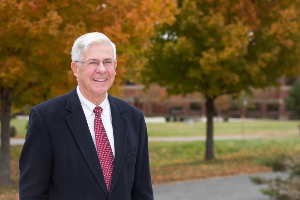 Former Augusta Mayor Peter Thompson, who was head of the Kennebec Valley Chamber of Commerce for 25 years, will be honored by the chamber later this month as recipient of its Lifetime Achievement Award.