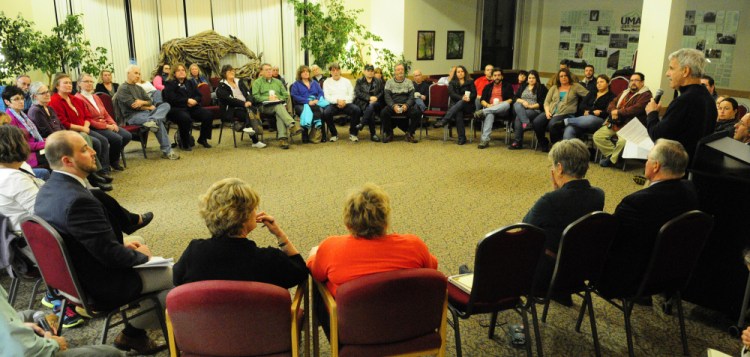 Sen. Roger Katz, R-Augusta, opens a meeting of Riverview staffers and legislators on Tuesday at the University of Maine at Augusta.