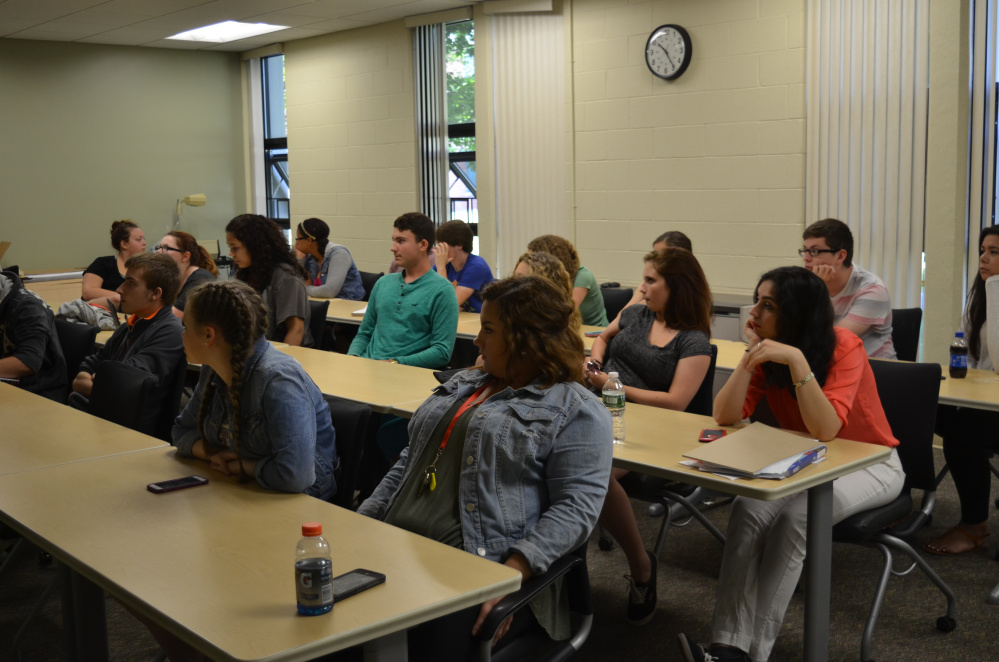 JMG Summer Academy Students in Introduction to Computer Technology class at Thomas College in Waterville.