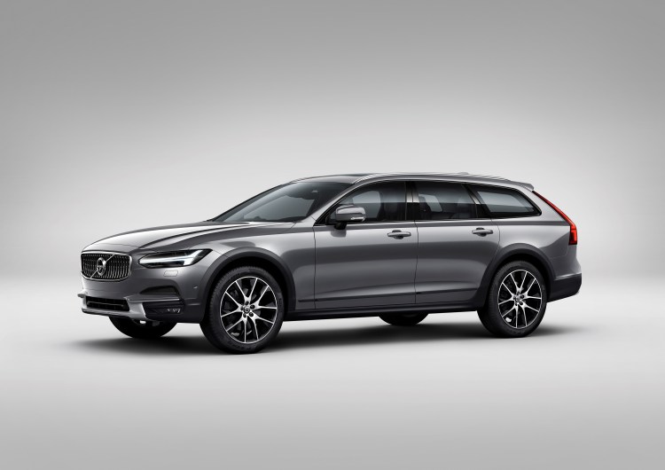 The Volvo V90 Cross Country.