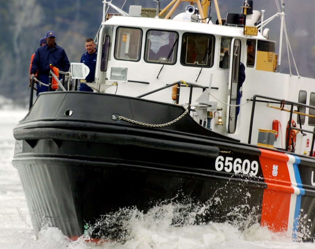 A U.S. Coast Guard ice-cutter boat breaks through the Kennebec River in Gardiner in March 2007. The cutter then turned around and headed south after busting the ice between Gardiner and Randolph. Maine Emergency Management Officials have learned a Coast Guard boat won't be available until Wednesday next week to break up ice on the river to ward against ice-jamming that has caused midwinter flooding in Augusta and Hallowell.