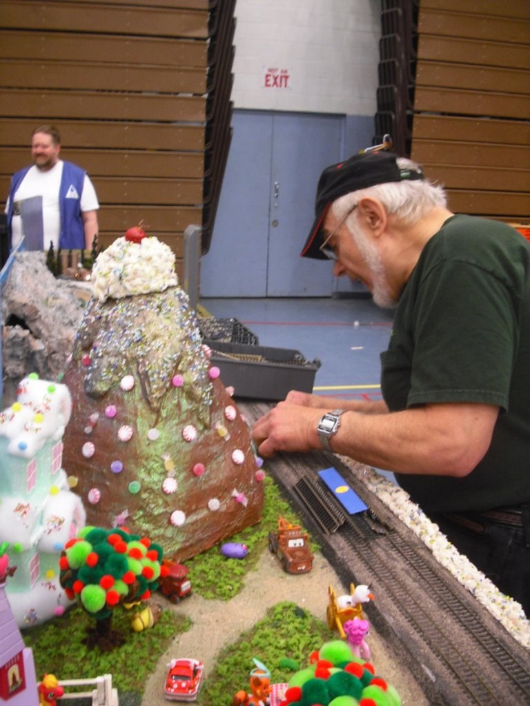 Arthur Letourneau of the Great Falls Model Railroado Club.