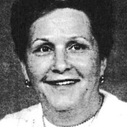 Phyllis Foss McQuarrie