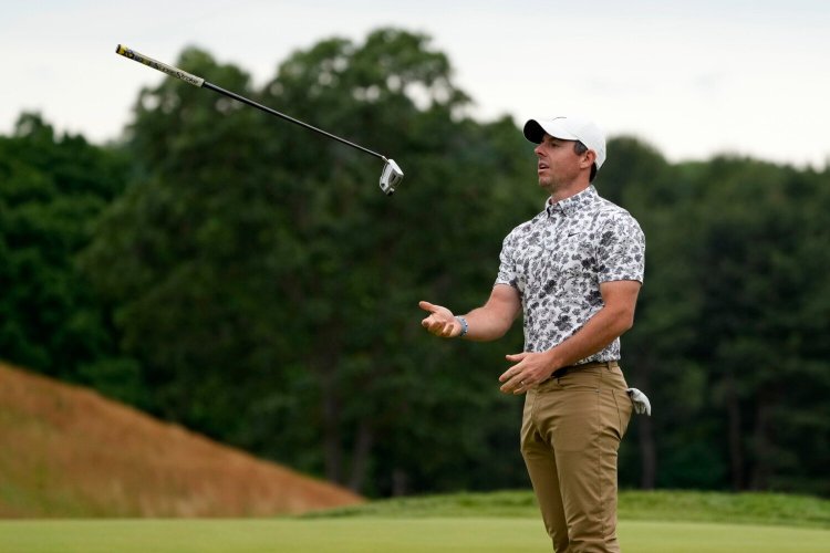 Rory McIlroy, of Northern Ireland, reacts after a missed putt on the sixth hole during the first round of the U.S. Open golf tournament at The Country Club, Thursday, June 16, 2022, in Brookline, Mass. (AP Photo/Charles Krupa)