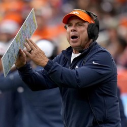 Raiders Broncos Football